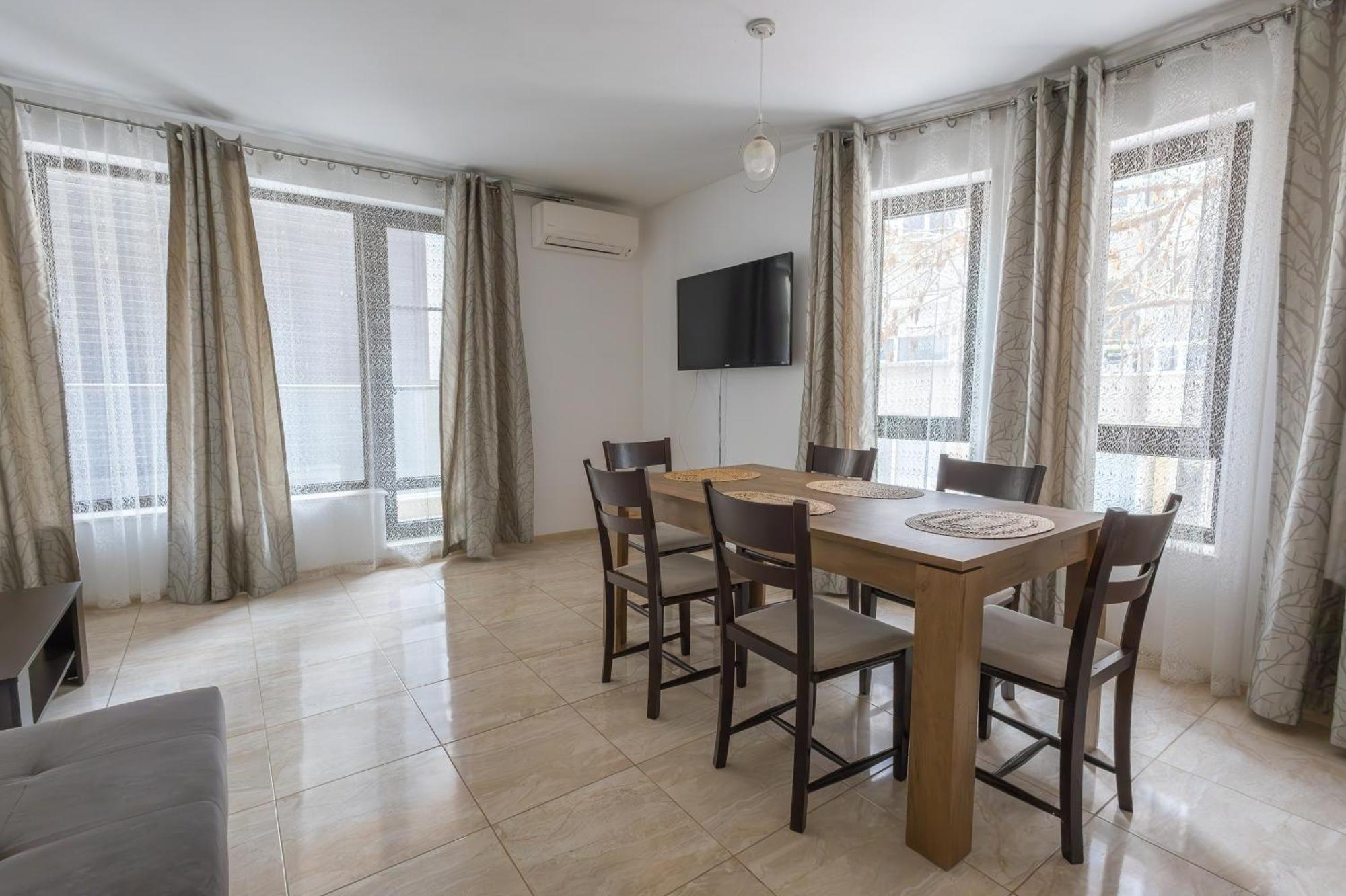 Sea Garden Marina 2 Apartment וארנה מראה חיצוני תמונה