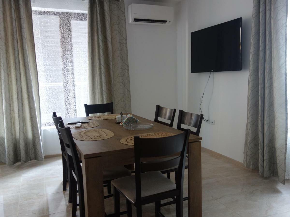 Sea Garden Marina 2 Apartment וארנה מראה חיצוני תמונה