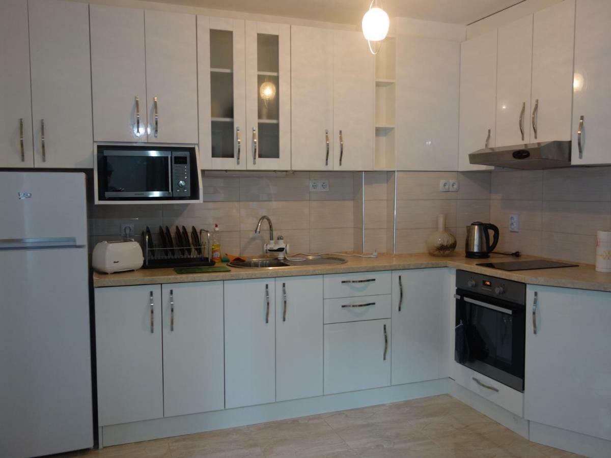 Sea Garden Marina 2 Apartment וארנה מראה חיצוני תמונה