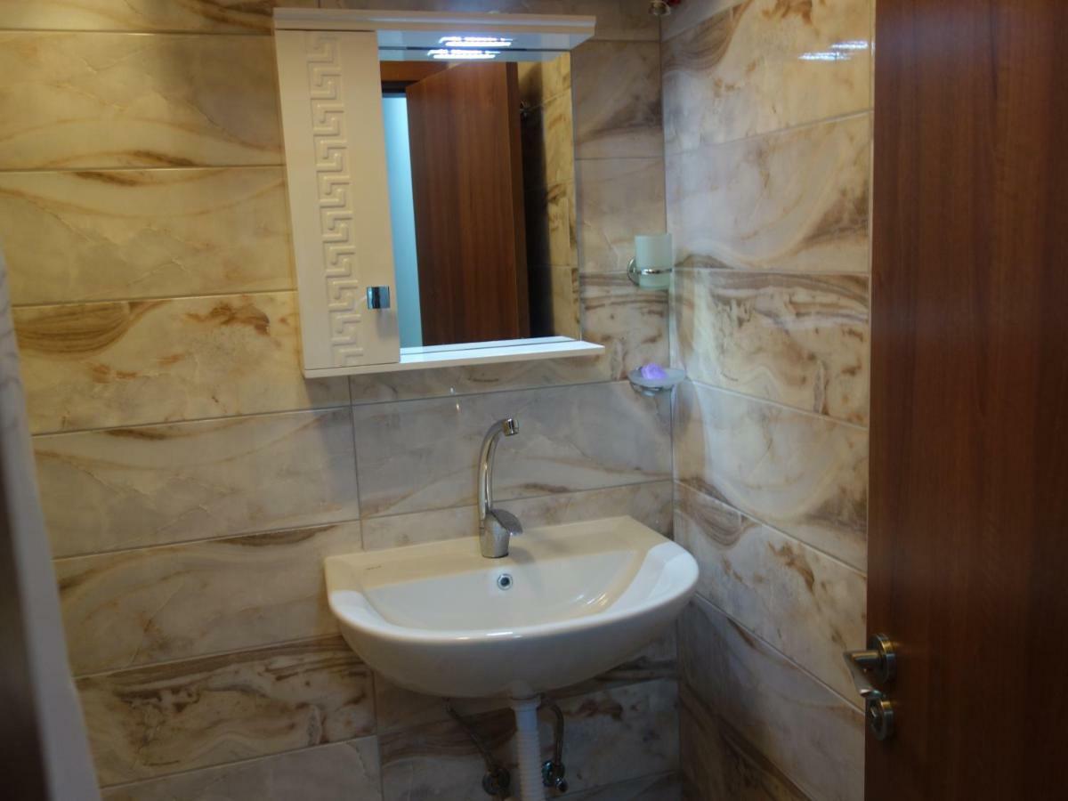 Sea Garden Marina 2 Apartment וארנה מראה חיצוני תמונה