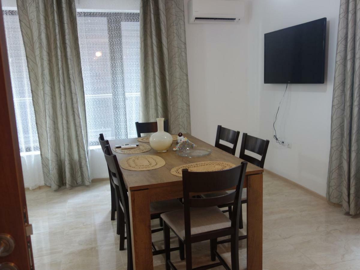 Sea Garden Marina 2 Apartment וארנה מראה חיצוני תמונה